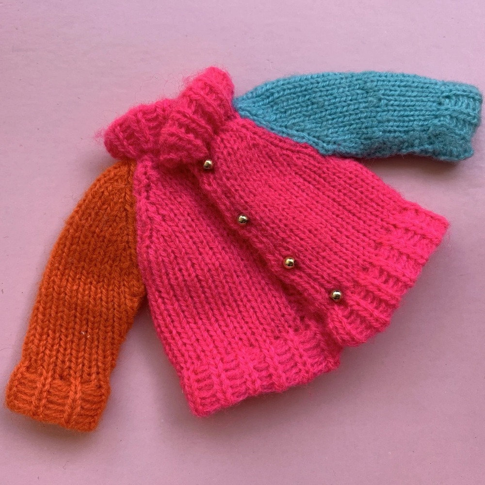 Vintage Barbie Skipper Quick Changes #1962 Sweater Mint